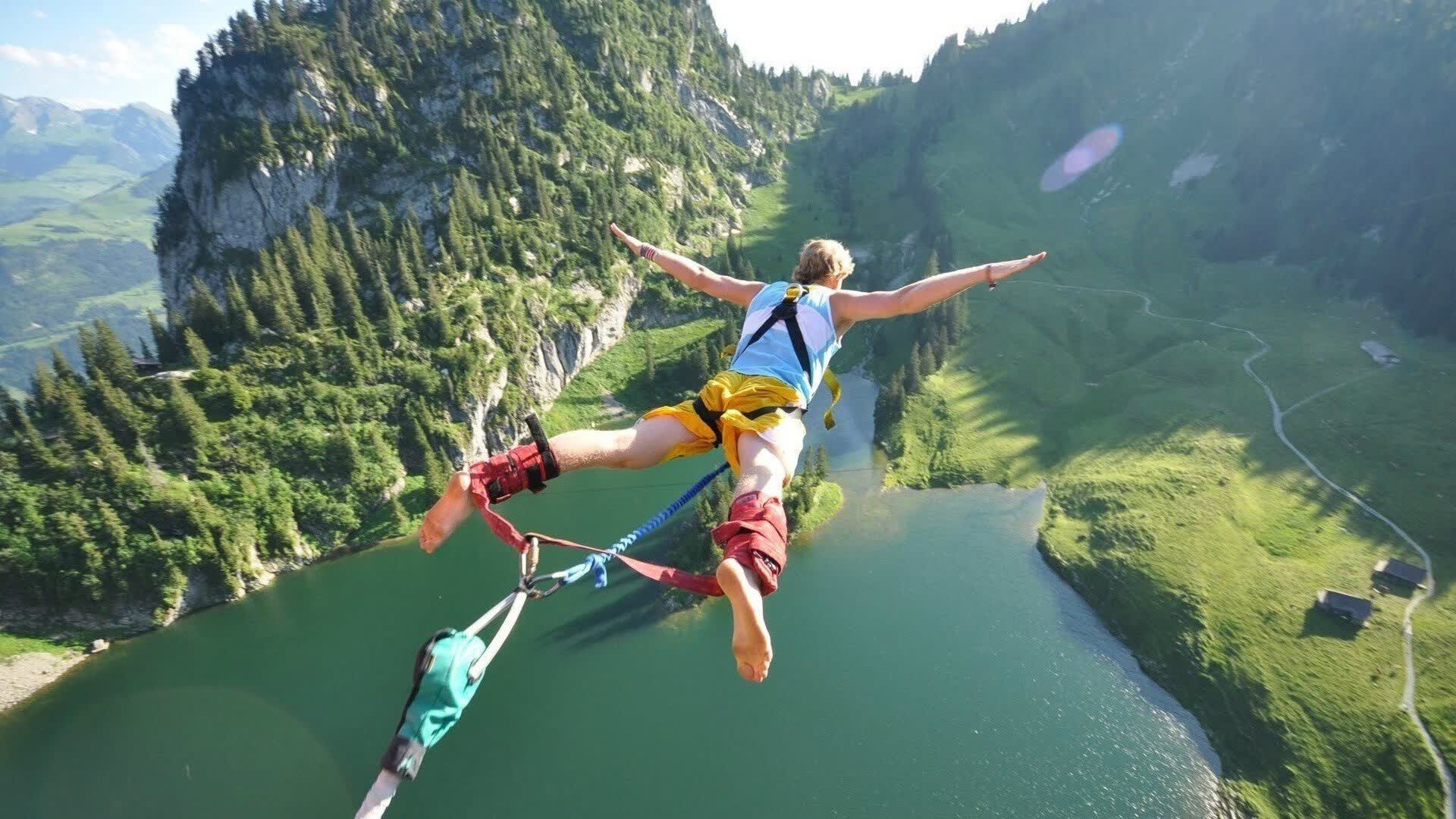 跨界巅峰对决,Doinb智斗凯恩与50,篮网苦战48分钟,防守封神胜负难分!
